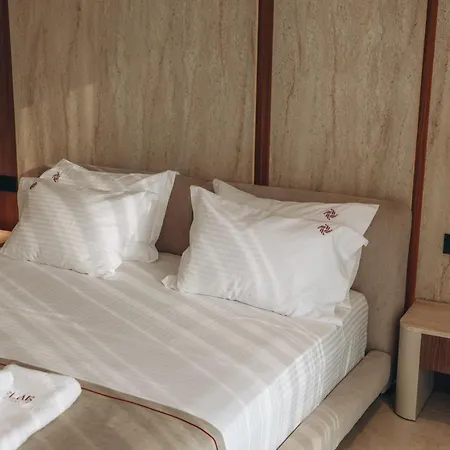 Hotel Flar Boutique Golem (Tirana)