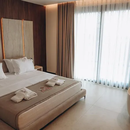 Flar Boutique Hotel *